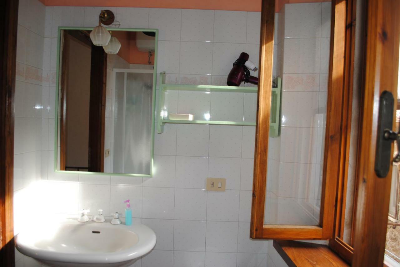 Alchimia Apartment ปีติญาโน ภายนอก รูปภาพ
