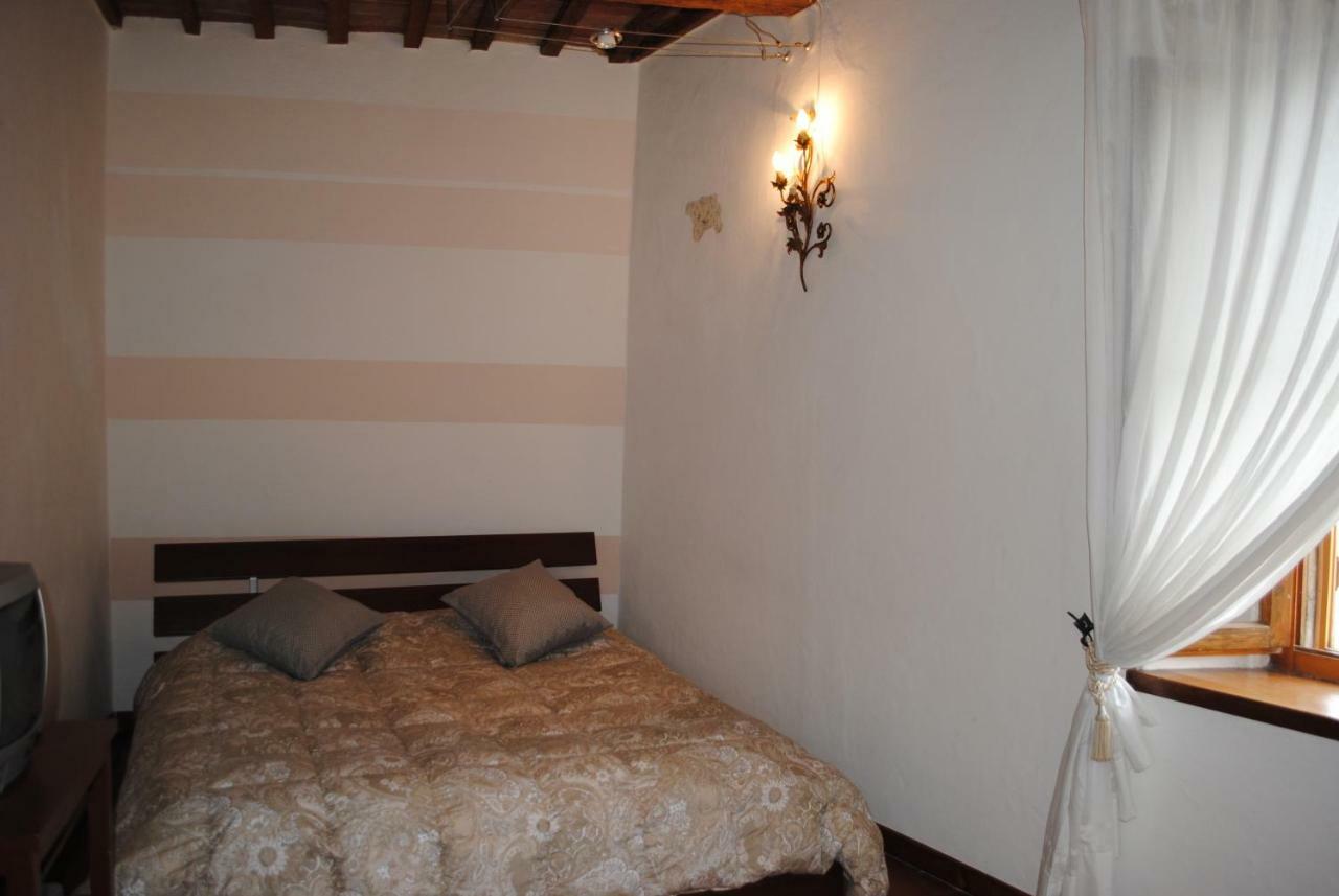 Alchimia Apartment ปีติญาโน ภายนอก รูปภาพ