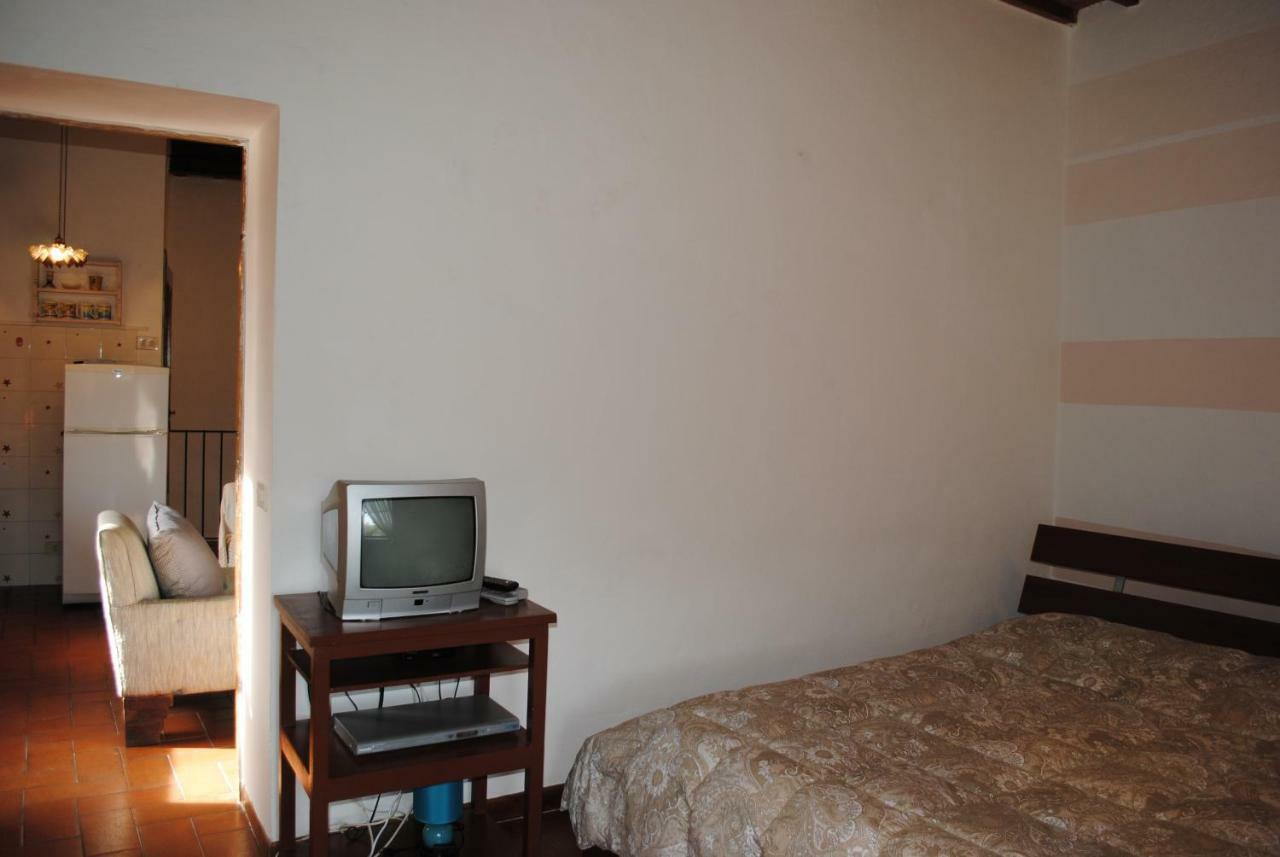 Alchimia Apartment ปีติญาโน ภายนอก รูปภาพ